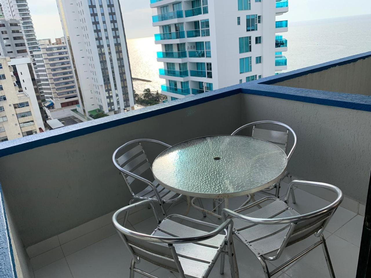 En Edificio Portofino Icdi Apartamento *