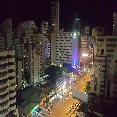 En Edificio Portofino Icdi Apartamento *
